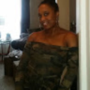 Meet your Posher, Lola